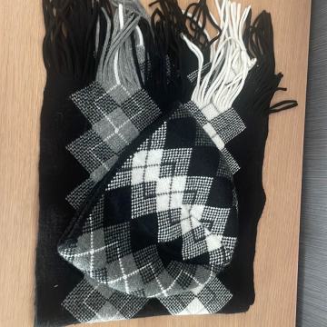 Komplet moški šal in kapa