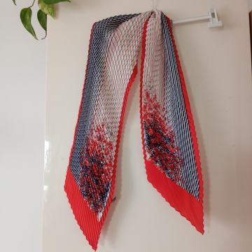 Rdeče moder plise  šal