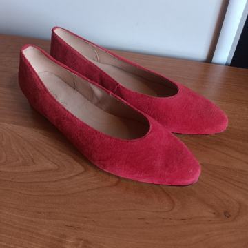 NOVI Peko rdeči salonarji št.41