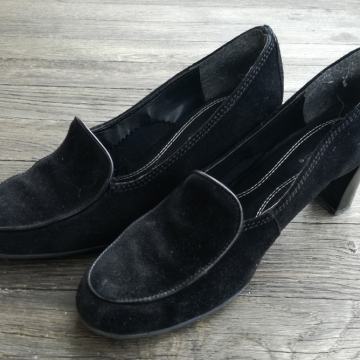 Retro elegantni salonarji, črni semiš, št. 39