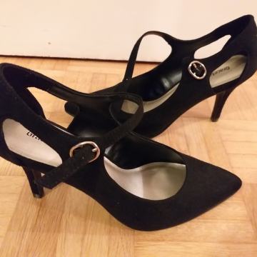 Črni elegantni salonarji Graceland št. 37 - novi