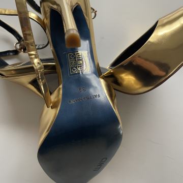 Salonarji, zlati, št. 39