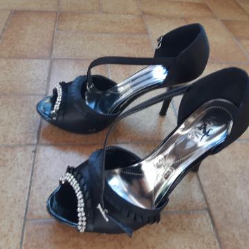 Sexy črni salonarji, št. 38