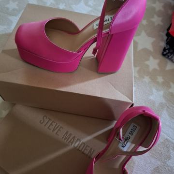 Steve Madden salonarji