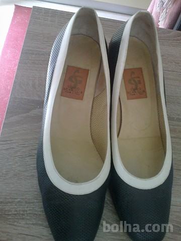 usnjeni modro beli salonarji 41, 10.€