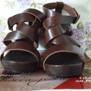 Usnjeni sandali Promod - št. 38