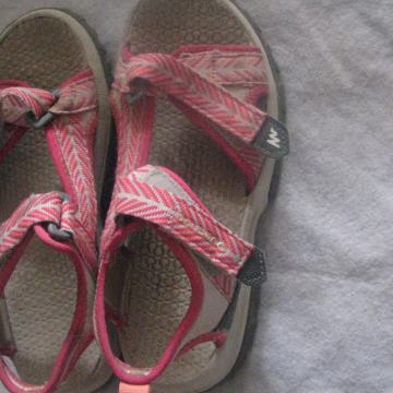 Dekliški sandali v stilu TEVA, st 34-35