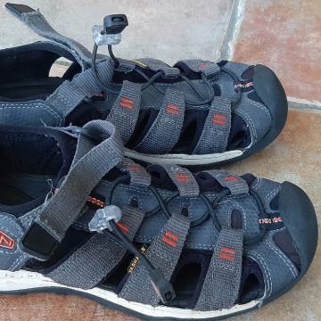 Keen sandali
