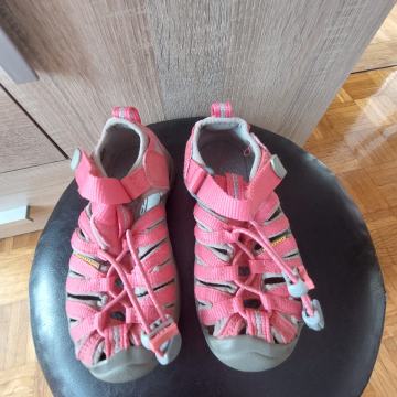 Keen sandali