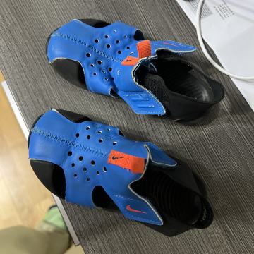 Otroski sandali Nike Sunray 26