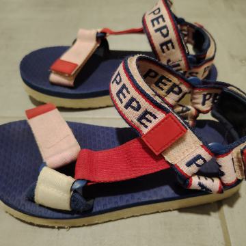 Sandali Pepe Jeans št. 32