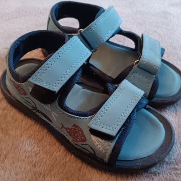 SANDALI NA JEŽKA TRDI PODPLAT MORSKI MOTIV MODRE BARVE št 25