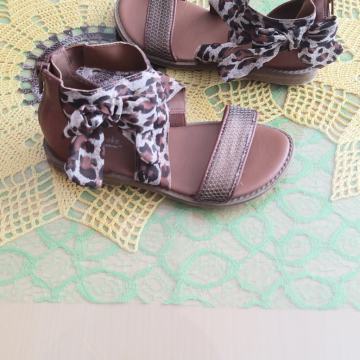 Sandali št.27