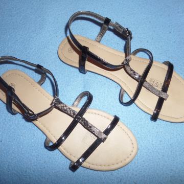 Sandali, št. 39 (NOVI)