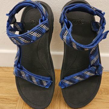 Sandali Teva 38-39