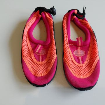 Technopro copati za v vodo, št. 28