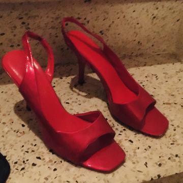 Elegantni sandali 38