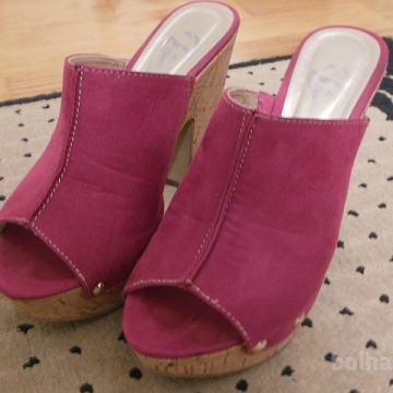 BATA Plutasti natikači