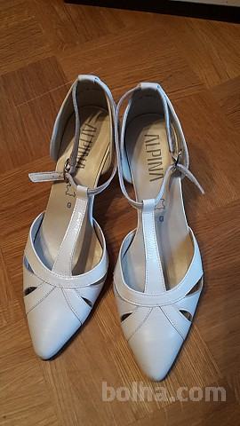 Poročni čevlji-nošeni samo za otvor.ples