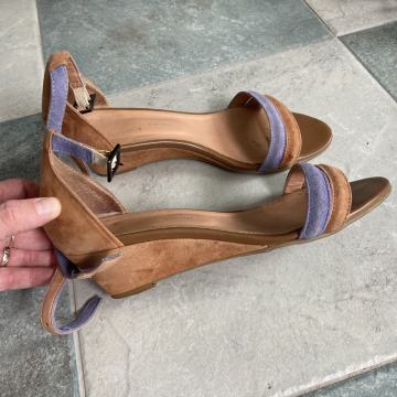 Prodam sandale Pelle Vera št. 37