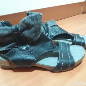Prodam NOVE ženske sandale št.38 za 10,00 EUR