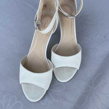 SANDALI BELI LAURETI GRACE