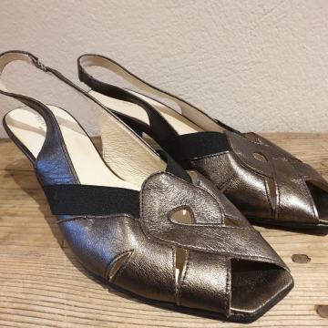 Ženski salonarji Peter Kozina, št. 40, NOVI