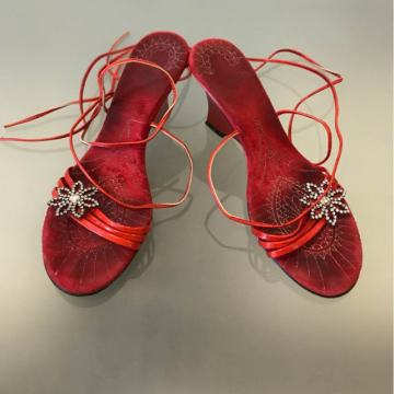 Sandali rdeči s kristali, 38