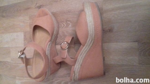 Sandali z polno peto st.40