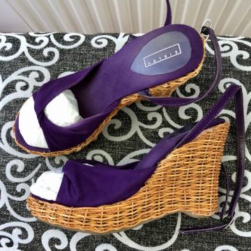 Sisley wedge sandali št. 36-36,5 samo 17€