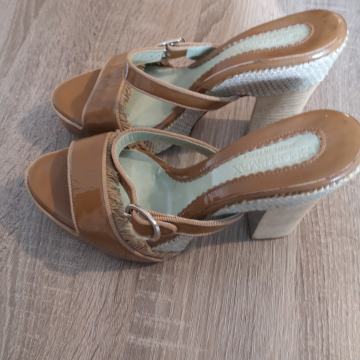 Novi Sportmax Max Mara usnjeni sandali velikost 36