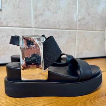 United Nude sandali