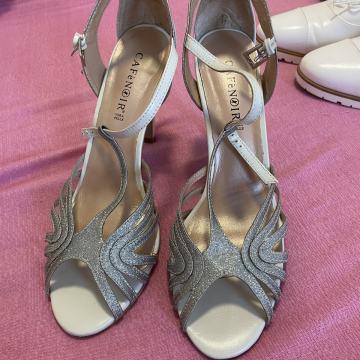 NOVO - ženski sandali Cafènoir, velikost 40