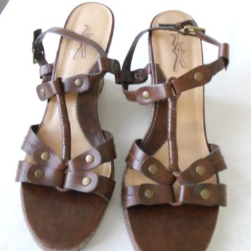 Ženski sandali poletni čevlji rjavi 40