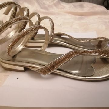 ženski sandali št. 38