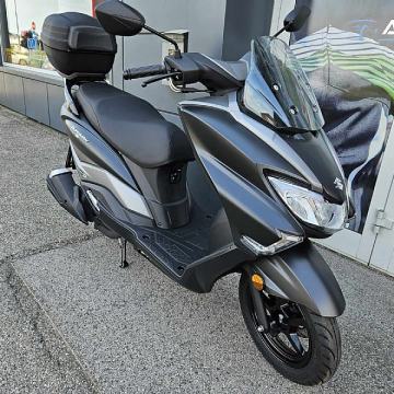 Suzuki BURGMAN 125L 124 cm3