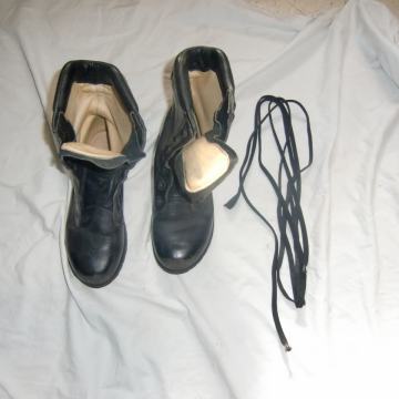 VOJAŠKI ŠKORNJI NARAVNO USNJE SLO