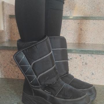 Zimski škornji, št. 38