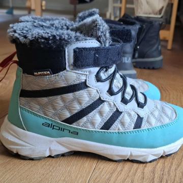 Alpina zimski škornji št. 33