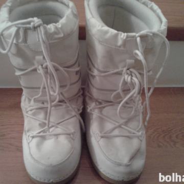 Beli ski bootsi št. 35 do 37