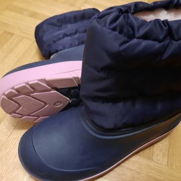 DEKLIŠKI ČEVLJI ZA SNEG 34 - SNEŽKI