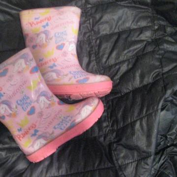 Dekliški dežni škorenjčki -roza s samorogci, st 20-21