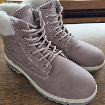 Dekliški/ženski čevlji št.38 Dockers