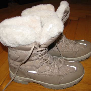 Dekliški zimski škornji št. 37