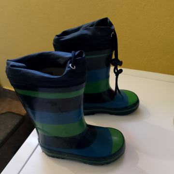 dežni škornji št.23