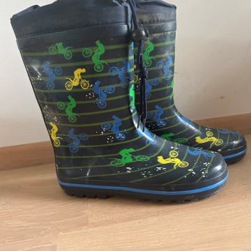 Fantovski dežni škornji, št. 33