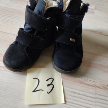 Goretex zimski škorenjčki št. 23