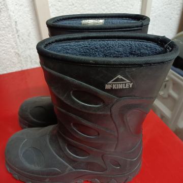 McKinley ROCK JR velikost 34