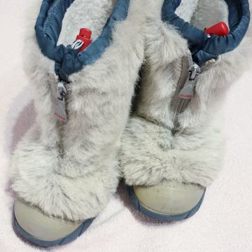 OLANG nepremočljivi škornji 29/30