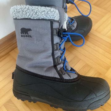 Otroški čevlji sorel 35